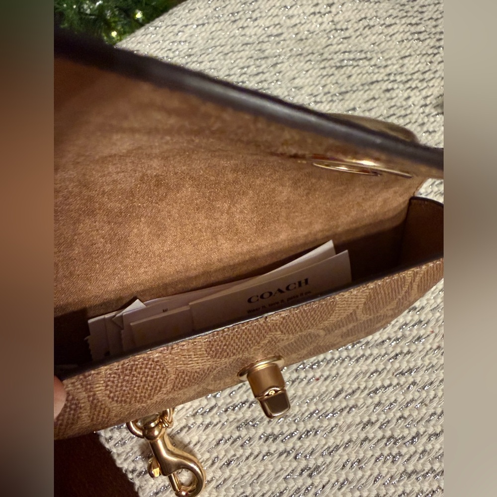 NWT! Coach glasses case with button closure and carry handle/clip. Authentic - Picture 14 of 15